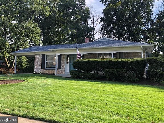 4th image of 14217 Woodcrest Dr
