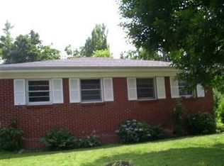 150 Delmont Dr, Lexington, KY 40504