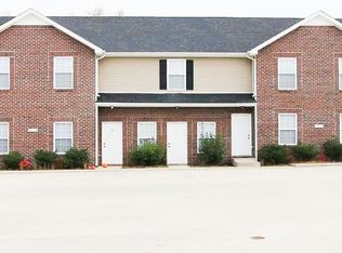 2 Bedroom 1.5 Bathroom Townhome, Clarksville, TN 37042
