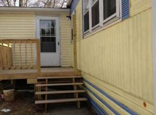 3 Park Ln, Coventry, RI 02816