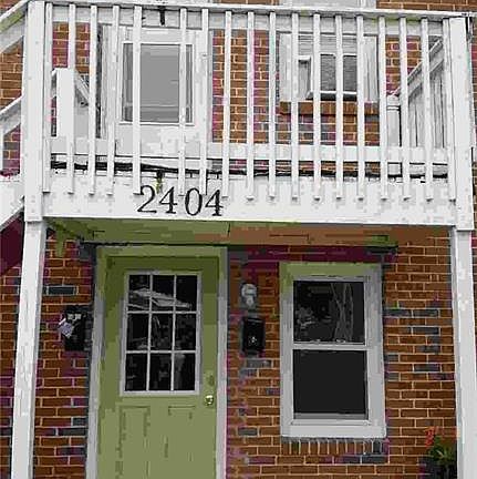 5th image of 2404 Peach St #1