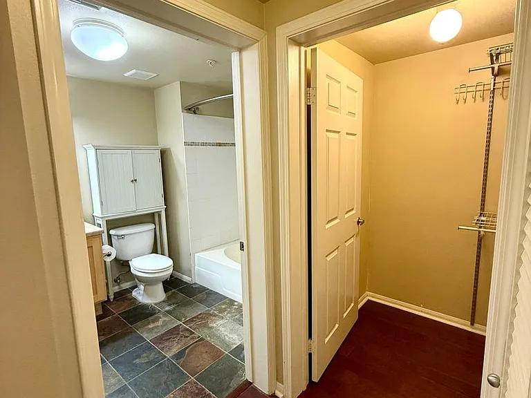2400 5th Ave #219 — Photo 26
