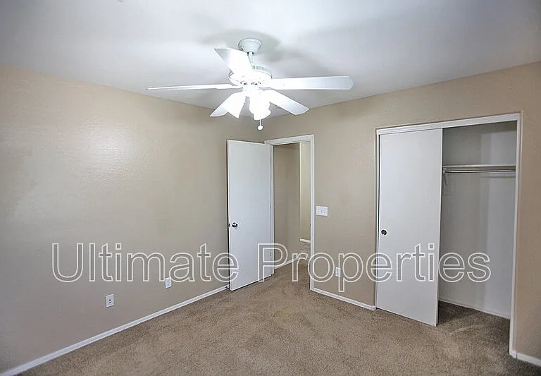 17010 N 184th Ln — Photo 12