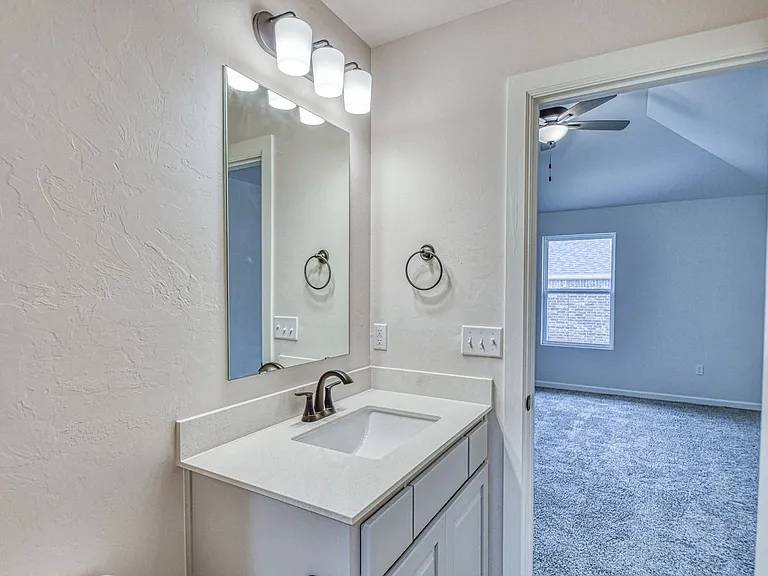 2720 Varenna Ct — Photo 15
