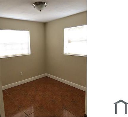 3rd image of 20601 NW 37th Ave