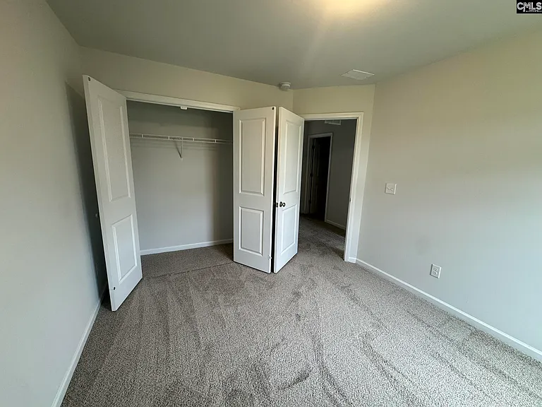 129 Kings Parish Ct — Photo 13