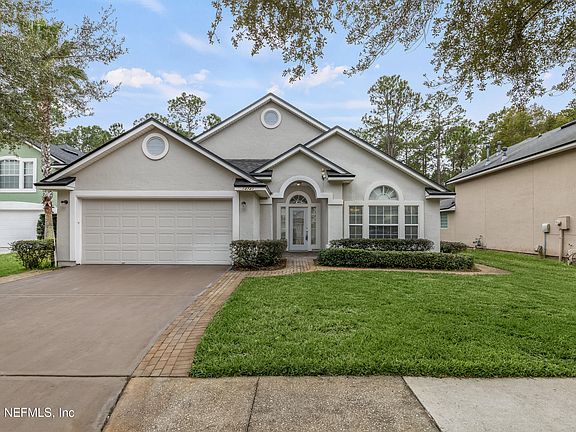 2nd image of 14742 SILVER GLEN Drive E