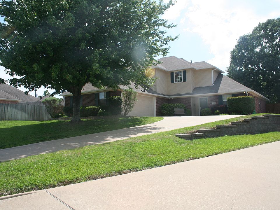 1st image of 3703 Keighley Dr