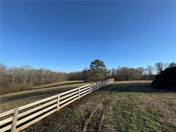 10669 Highway 53 W, Talking Rock, GA 30175