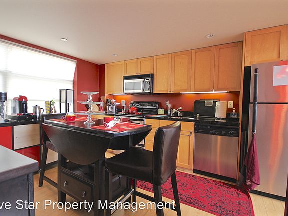 4th image of 1310 Minnesota St Unit 309