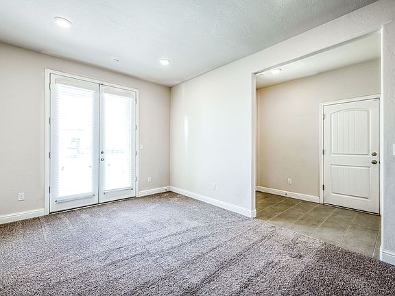 5th image of 4129 Alamos Ave