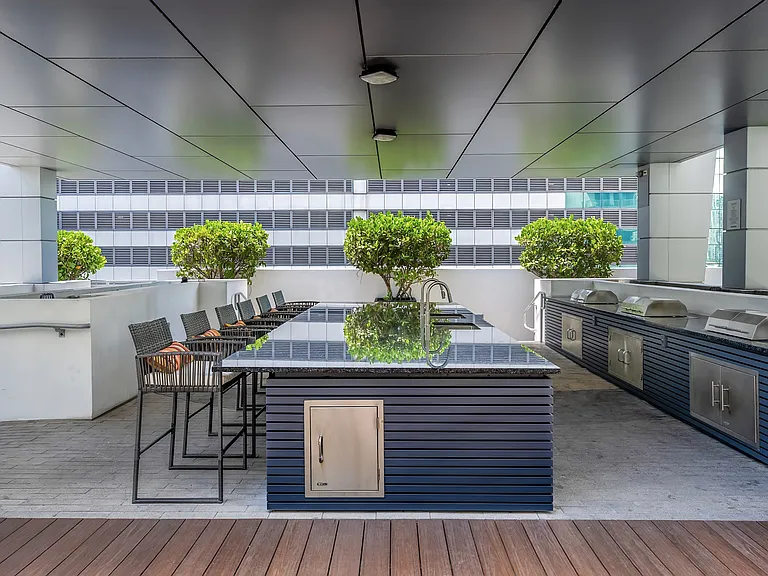 Grill and Connect, Family-Style