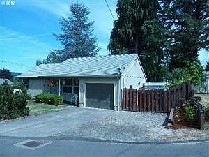 2nd image of 159 8th Ave