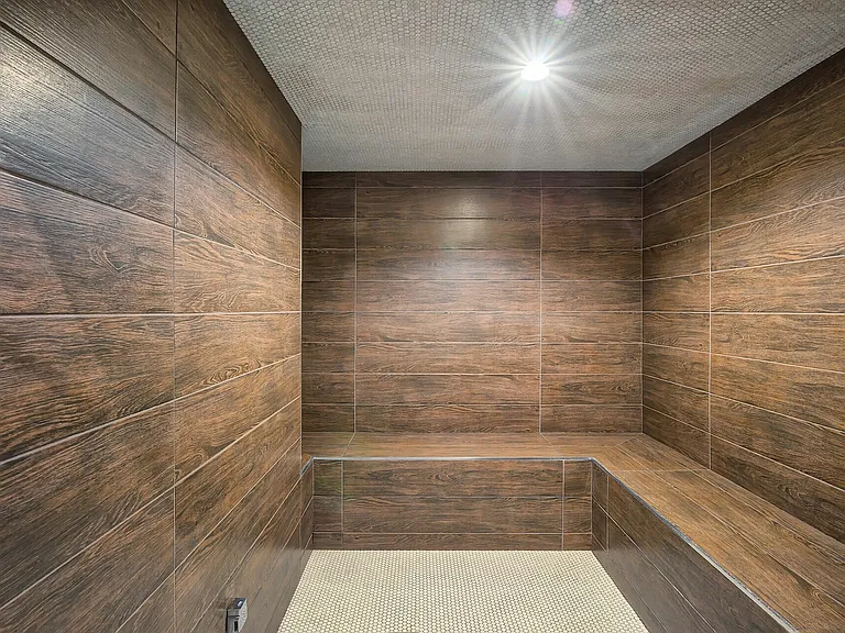 club-prado-steam-room_1-2021