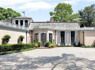 804 Main St, Cotuit, MA 02635