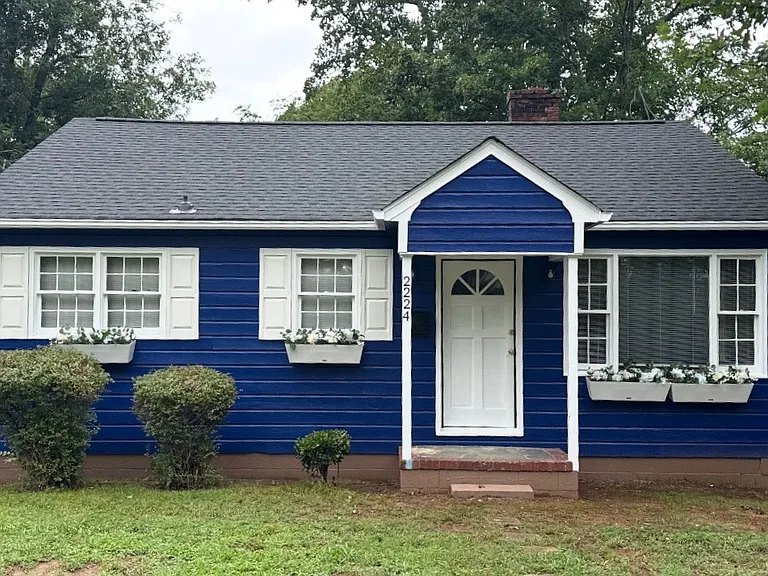2224 S Broad St — Photo 1