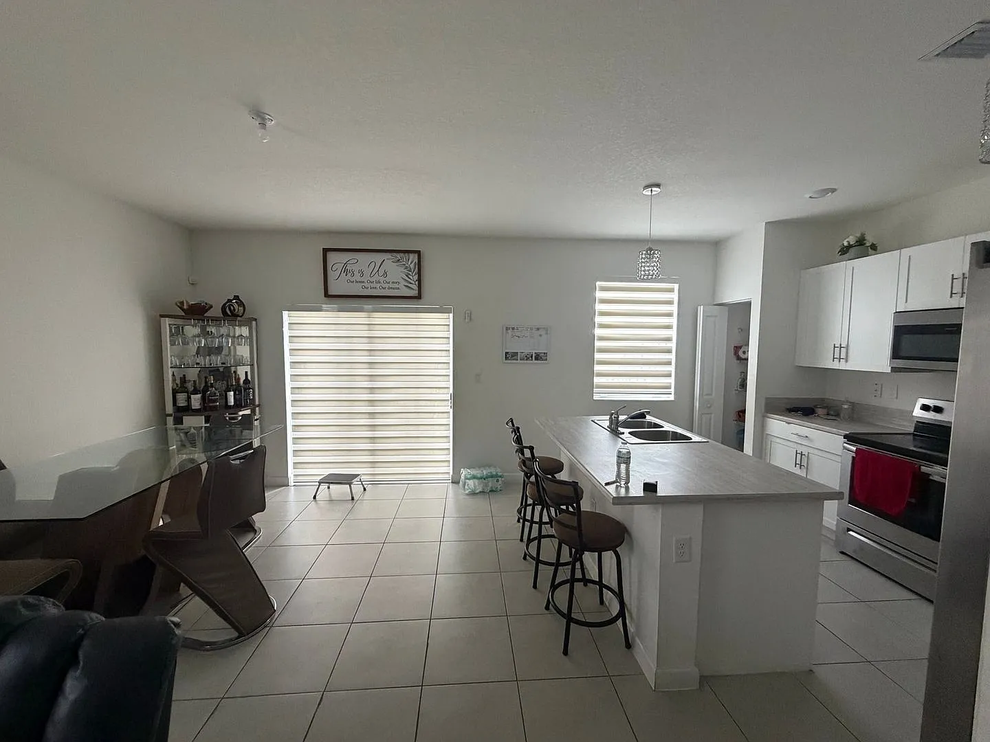 Stunning 3BR House in Homestead — Photo 4