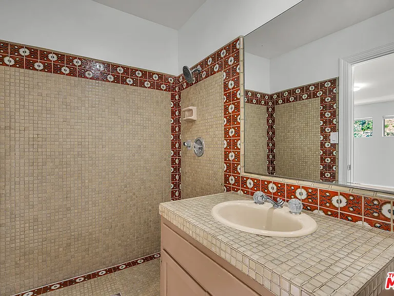 17606 Camino De Yatasto — Photo 32
