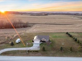 62566 250th St, Glenwood, IA 51534