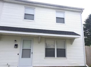 15 Lerner Ct, Sicklerville, NJ 08081
