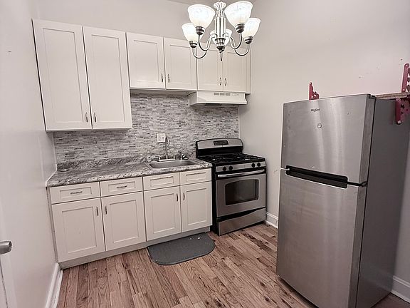 4th image of 1212 Druid Hill Ave APT 1F