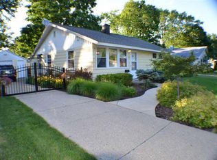 515 Chamberlin Dr, South Bend, IN 46615