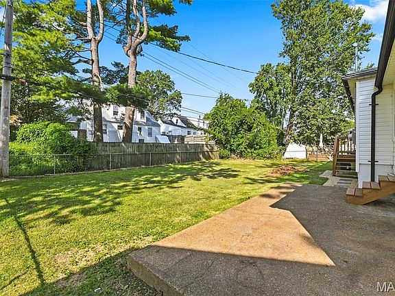 4th image of 6207 Archwood Ln