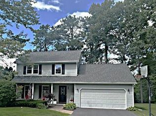 33 Maple Drive, Queensbury, NY 12804