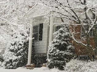 425 W St NW, Vienna, VA 22180