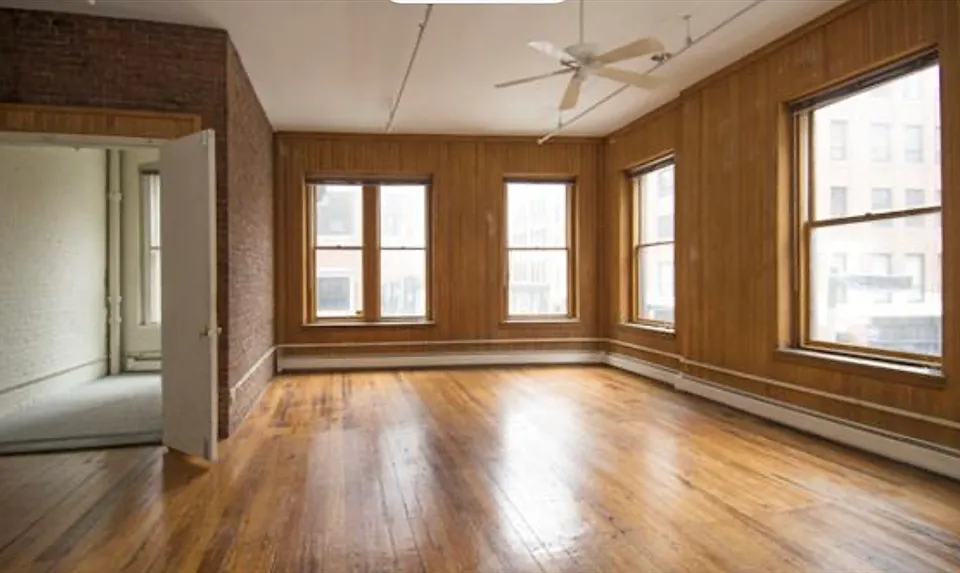 118 South St #2A