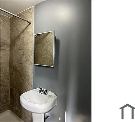 5844 N Park Ave #1R — Photo 5