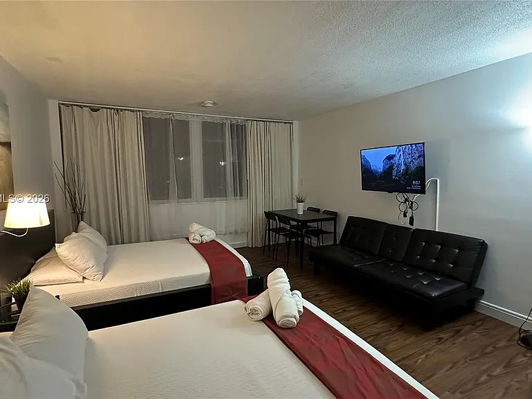19201 Collins Ave #1029 — Photo 3