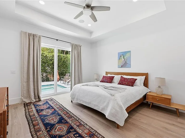 1232 Royal Palm Dr — Photo 13