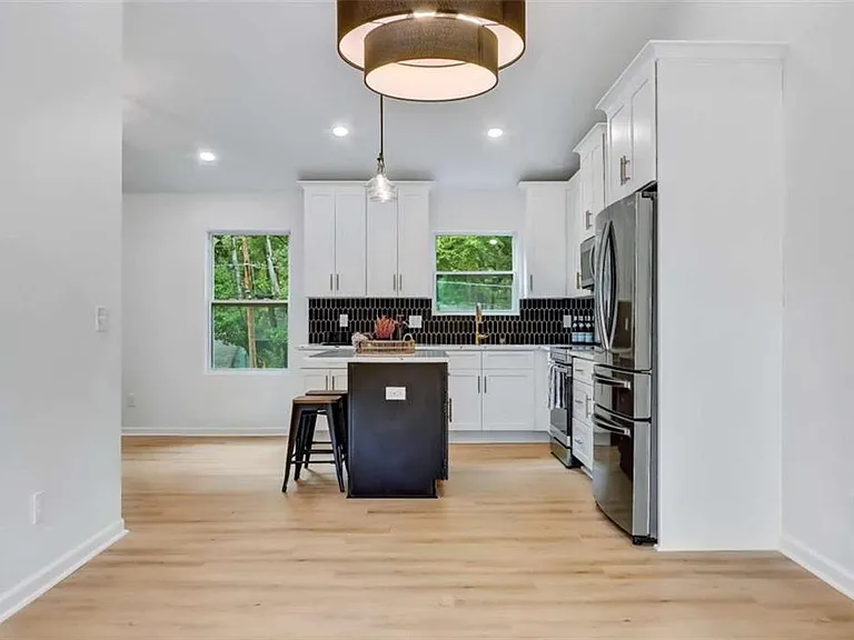 1200 Byewood Ln SW — Photo 20