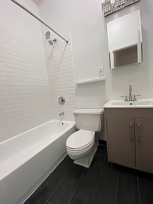 Rented by City Connections Realty | media 12