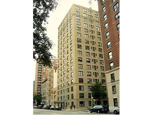 Sold by Douglas Elliman | media 22