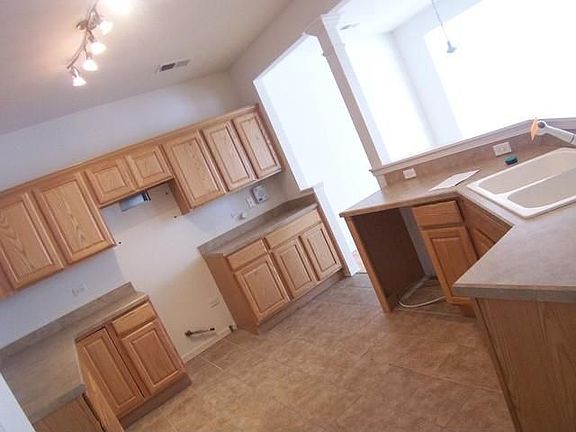 4th image of 11826 Borhart Dr