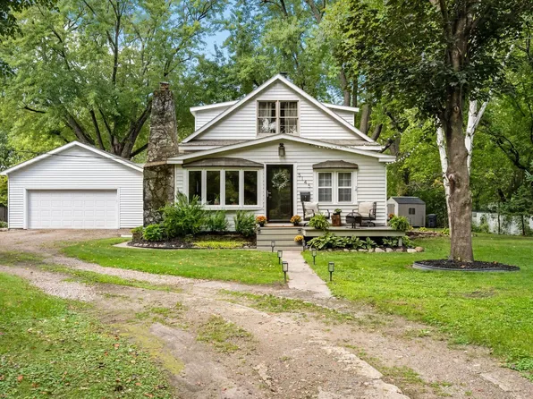 5145 Long Ave, White Bear Lake, MN 55110