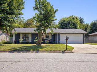 2210 W Wood St, Rogers, AR 72756