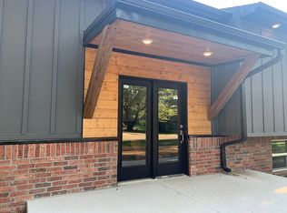 2006 Spruce St, Webb City, MO 64870