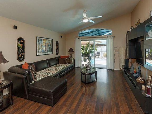 4th image of 5220 Santa Ana Dr