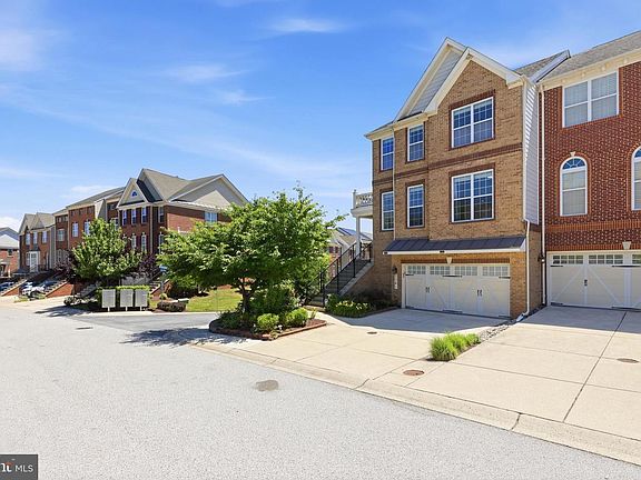 3rd image of 7761 Crystal Brook Way