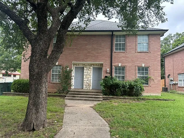 116 S Holly Ave