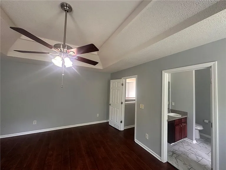 4935 Notting Glen Ln — Photo 19