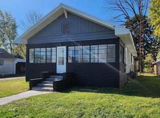 411 Madison St, Benton, IL 62812