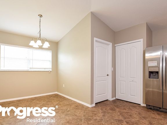 4th image of 1801 Kingsmill Dr