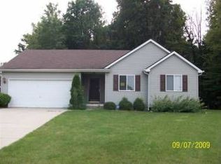 5420 Tall Oaks Dr, Flint, MI 48507