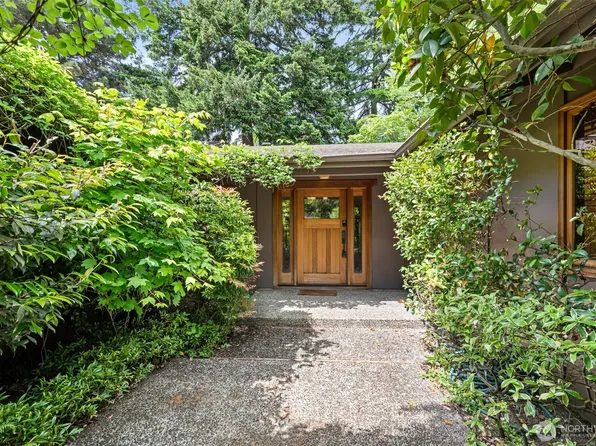 13002 NE 3rd Street, Bellevue, WA 98005