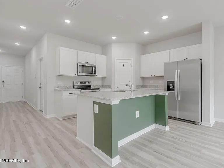 14438 Macadamia Ln — Photo 3