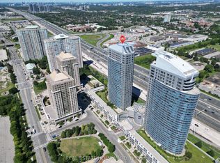 36 Lee Centre Dr #2615, Toronto, ON M1H 3K2